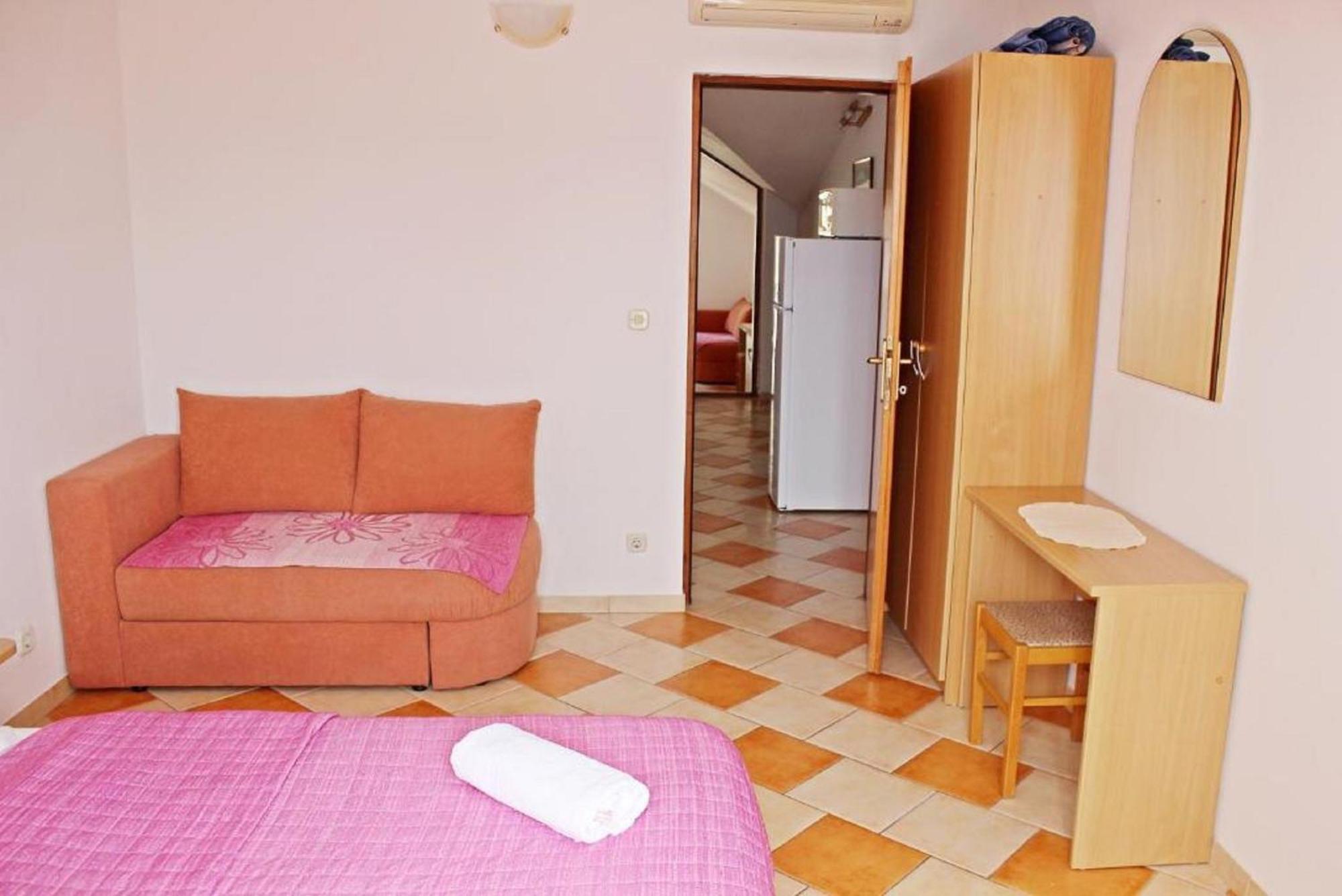 Apartment Pansion Franka Brist